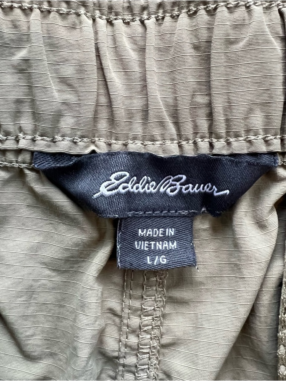 Eddie Bauer Lightweight Elastic Waist Tan Hybrid Shorts - Picture 12 of 14